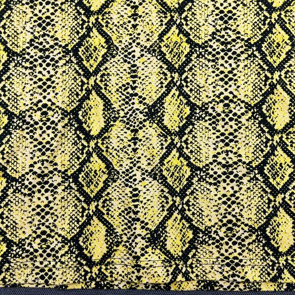 Nike Fly T-Shirt Womens Medium Loose Fit Vivid Sulfur Snakeskin Short Sleeve NWT - Picture 2 of 11